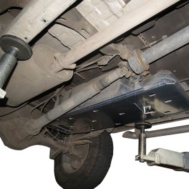 Unterfahrschutz Tank 3mm Stahl Ford Ranger 2012 bis 2015 4.jpg